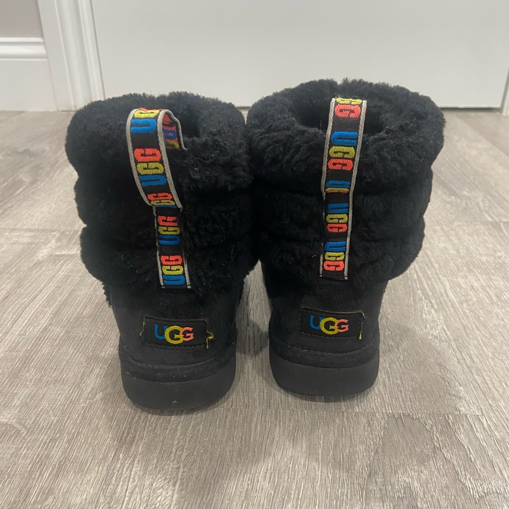 UGG boots fluff mini quilted black multicolor back strap